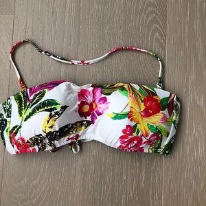 Trina Turk bikini top. Excellent condition.